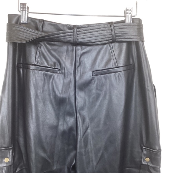 Jason Wu Vegan Faux Leather Black Cargo pants size 8 Straight leg NWT - Picture 6 of 10